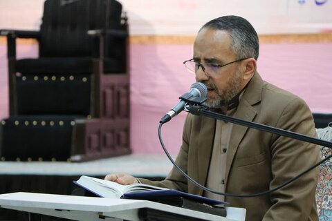 تصاویر/ جلسه تفسیر قرآن کریم در مسجد جنرال ارومیه