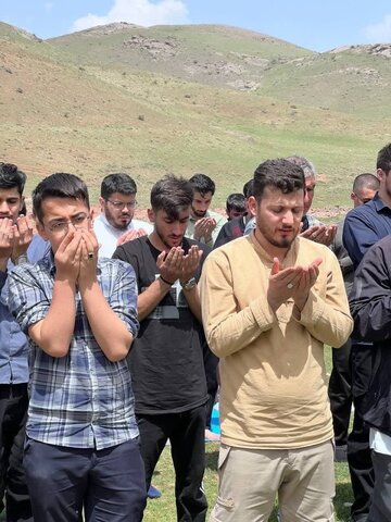 تصاویر/ اردوی یک روزه طلاب مدرسه علمیه امام رضا (ع) میاندوآب