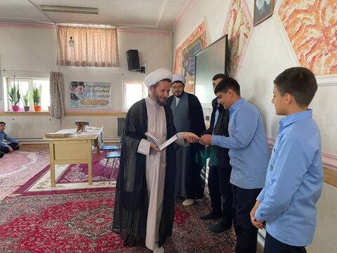 تصاویر/ حضور طلاب میاندوآب در مدارس آموزش و پرورش