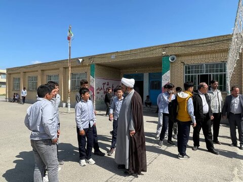 تصاویر/ حضور طلاب میاندوآب در مدارس آموزش و پرورش