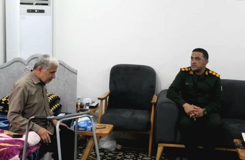 تصاویر/ تجلیل فرمانده و پاسداران سپاه دیر از معلمان