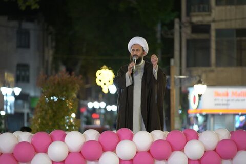 تصاویر/ جشن بزرگ خانوادگی دهه کرامت در خوی