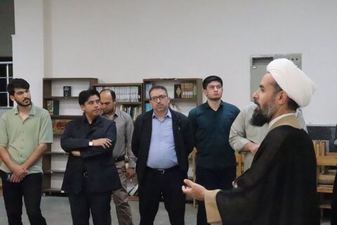 تصاویر/ / حضور و بازدید مربیان تعلیم و تربیت سپاه ارومیه از مدرسه علمیه امام خامنه‌ای ارومیه