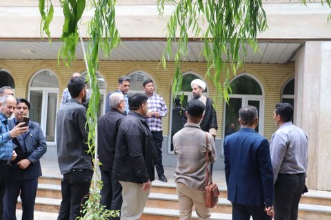 تصاویر/ / حضور و بازدید مربیان تعلیم و تربیت سپاه ارومیه از مدرسه علمیه امام خامنه‌ای ارومیه