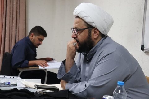 تصاویر/ برگزاری آزمون کتبی استعدادهای برتر حوزه علمیه آذربایجان غربی