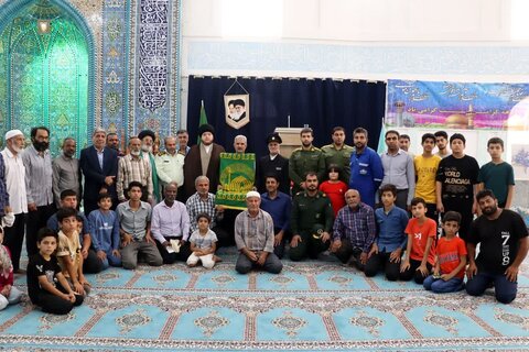 تصاویر/ کاروان زیر سایه خورشید در جمع مردم امام حسن