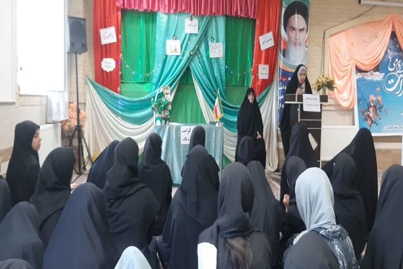 خودنمایی و تجمل‌گرایی از نشانه‌های فرهنگ جاهلی است + عکس