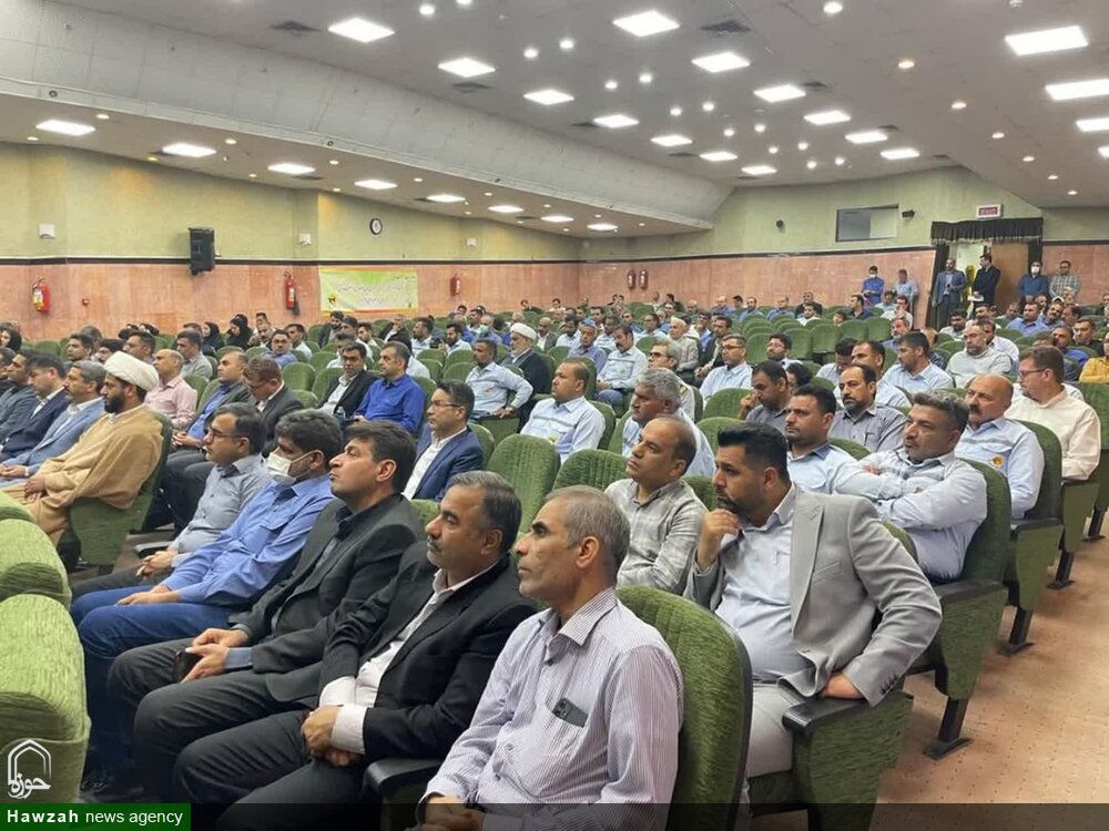 مراسم بزرگداشت روز کارگر در شرکت نیروی برق اهواز