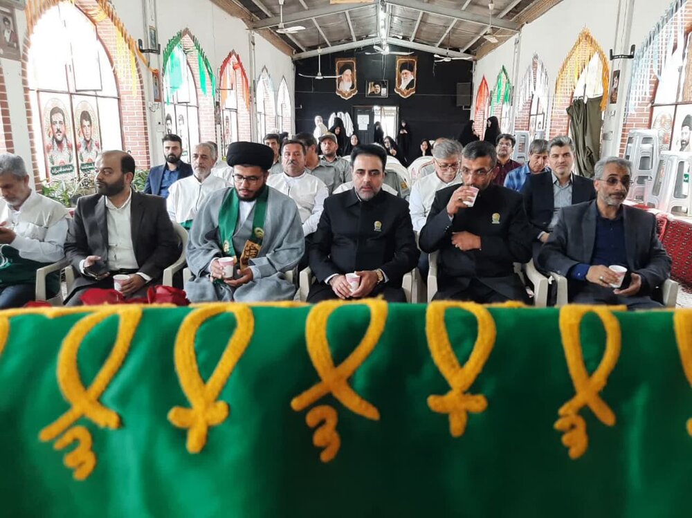 خادمان خورشید به کاشان، پایتخت گل سرخ ایران رسیدند+تصاویر