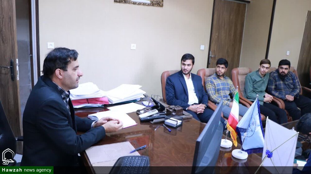 بازدید علمی طلاب یزدی از سازمان قضایی نیروهای مسلح+عکس