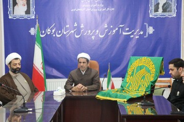 همه ما خادم امام رضا(ع) هستیم