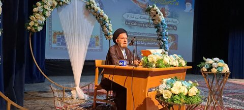 تصاویر اجلاس شهرستانی نماز در الیگودرز