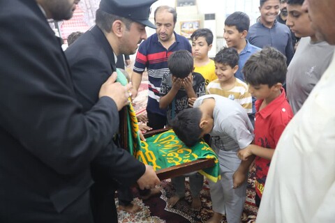 حضور خادمین حرم مطهر رضوی در بندرامام خمینی (ره)