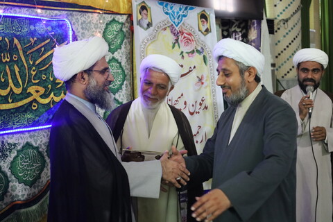 تصاویر /مراسم گرامیداشت مقام معلم در مدرسه علمیه ولی عصر (عج) بندرعباس
