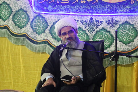 تصاویر /مراسم گرامیداشت مقام معلم در مدرسه علمیه ولی عصر (عج) بندرعباس