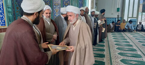 تصاویر/ تجلیل از اساتید و طلاب مدرسه علمیه آیت‌الله مدنی کاشانی(ره)