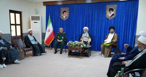 تصاویر/ نشست مجمع استادیاران طرح صالحین در بوشهر