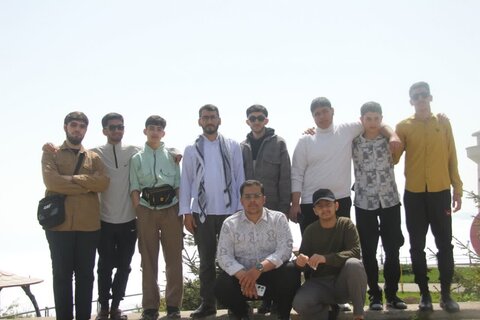 تصاویر/ حضور طلاب شهرستان نقده در اردبیل