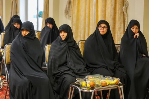 مراسم گرامیداشت مقام معلم و تجلیل از اساتید مدارس علمیه تبریز