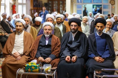 مراسم گرامیداشت مقام معلم و تجلیل از اساتید مدارس علمیه تبریز