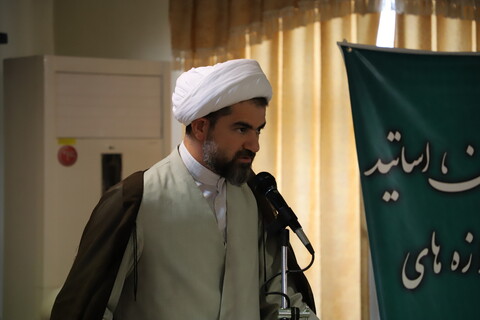 مراسم گرامیداشت مقام معلم و تجلیل از اساتید مدارس علمیه تبریز