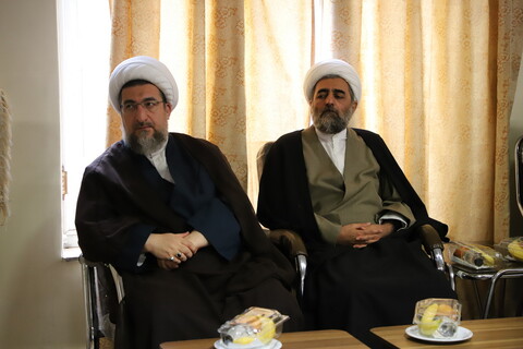 مراسم گرامیداشت مقام معلم و تجلیل از اساتید مدارس علمیه تبریز