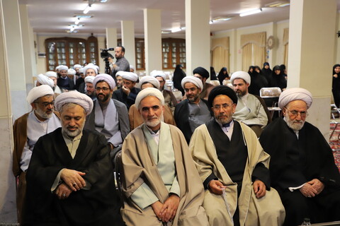 مراسم گرامیداشت مقام معلم و تجلیل از اساتید مدارس علمیه تبریز