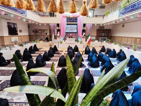 تصاویر/ جلسه اخلاق طلاب مدرسه علمیه ریحانة الرسول ارومیه