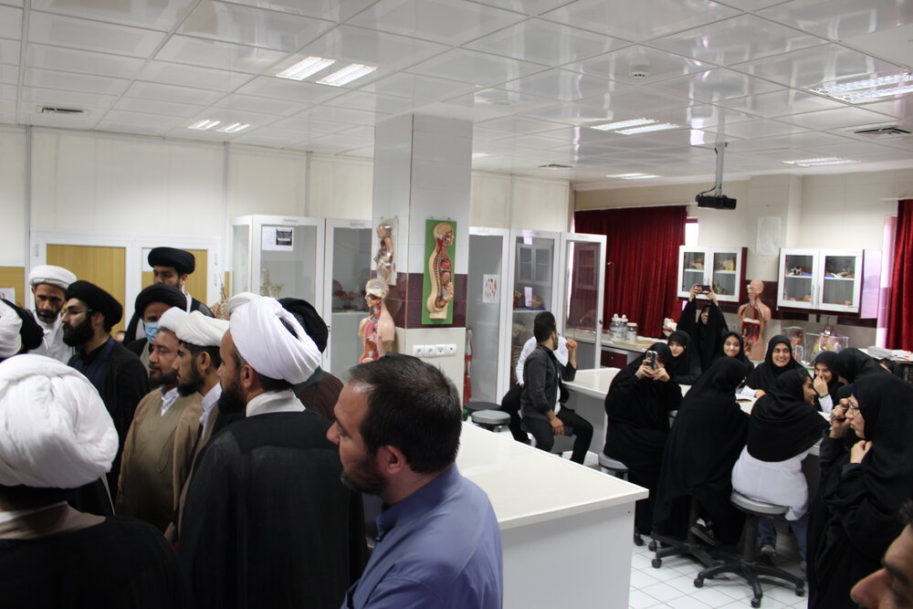 نشست علمی «بررسی فقهی و پزشکی تشریح و کالبدشکافی» در قم برگزار شد + عکس