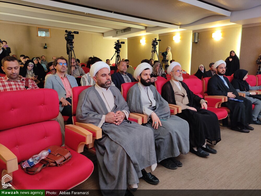 हौज़ा ए इल्मिया क़ुम की एक शताब्दी पर आधारित धार्मिक और वैज्ञानिक सेवाओं पर अंतर्राष्ट्रीय सम्मेलन/ पाँच मराज ए इकराम के संदेश प्रस्तुत किए जाऐंगे