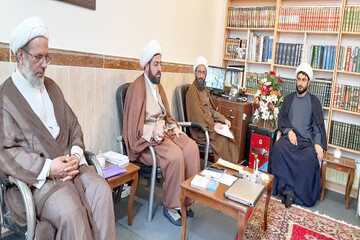 نشست تبیین مأموریت‌های تبلیغی در گیلان‌غرب+تصاویر