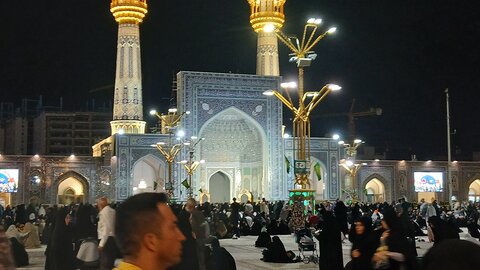 مراسم بزرگداشت جانباختگان اسکله شهید رجایی در حرممطهر رضوی برگزار شد+ عکس