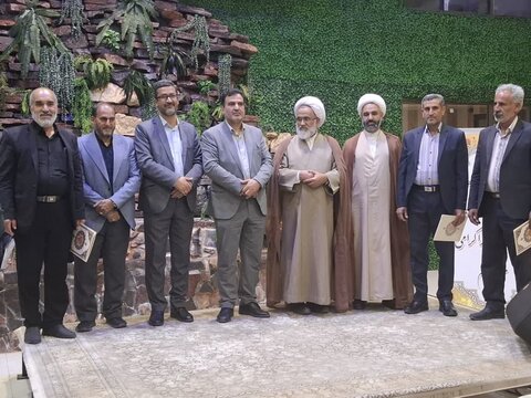 تصاویر/ همایش شورای های بخش برزک همراه با جشن میلاد امام رضا(ع)