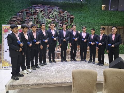 تصاویر/ همایش شورای های بخش برزک همراه با جشن میلاد امام رضا(ع)