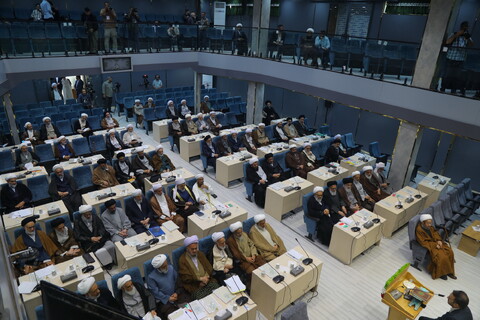 تصاویر / سومین اجلاس ششمین دوره مجلس خبرگان رهبری در قم