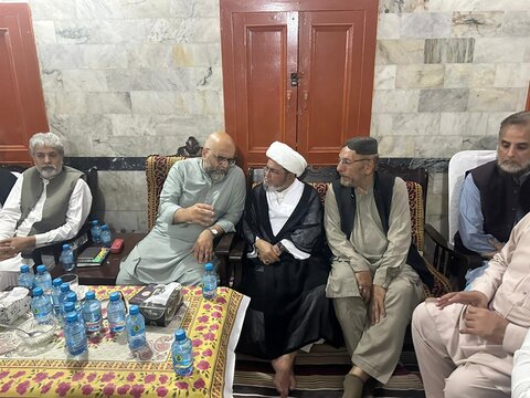 علامہ شبیر میثمی کی پروفیسر ساجد میر مرحوم کے پسماندگان سے تعزیت / مرحوم کی وحدتِ امت کے لیے خدمات کو خراجِ تحسین