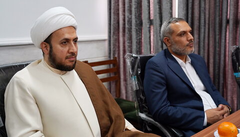 نشست مهمانان بین‌المللی همایش یکصدمین سالگشت بازتأسیس حوزه علمیه قم با آیت‌الله اراکی