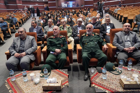 تصاویر / یادواره شهدای( پروازهای بیصدا) گرامیداشت شهدای عملیات والفجر ۹ در اصفهان