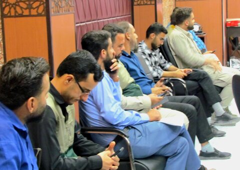 تصاویر/ تجلیل از گروه های جهادی شهرستان دیّر
