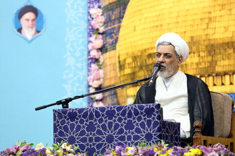 تصاویر/ مراسم یادبود جان‌باختگان حادثه بندر شهید رجایی،
