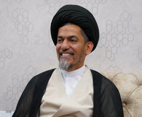 تصاویر/ نشست مهمانان بین‌المللی همایش صدمین سالگشت بازتأسیس حوزه علمیه قم با نماینده رهبر انقلاب در بنگلادش