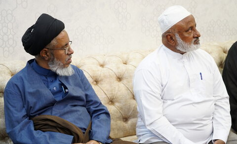 تصاویر/ نشست مهمانان بین‌المللی همایش صدمین سالگشت بازتأسیس حوزه علمیه قم با نماینده رهبر انقلاب در بنگلادش