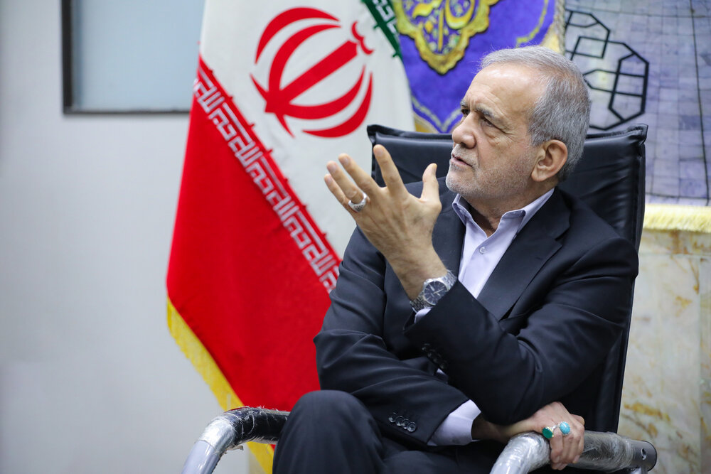 کمبود فضاهای آموزشی را با کمک مردم برطرف خواهیم کرد