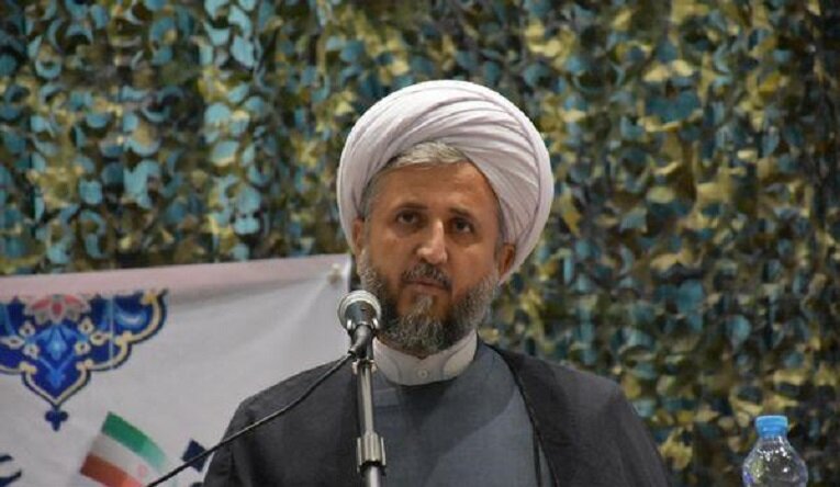 خادم الرضا در آغوش سلطان خراسان