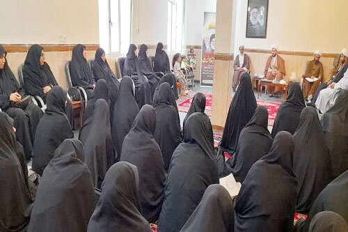 نشست تبیین مأموریت‌های تبلیغی در گیلان‌غرب+تصاویر