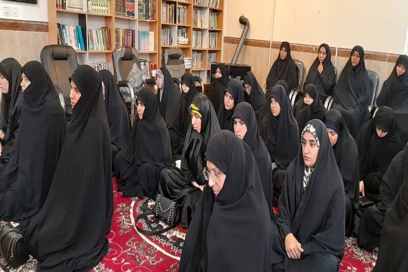 نشست تبیین مأموریت‌های تبلیغی در گیلانغرب+تصاویر