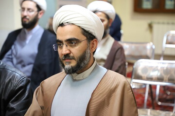 حوزه‌های علمیه و مسئولیت تبیین معارف ناب مهدوی در فضای مجازی