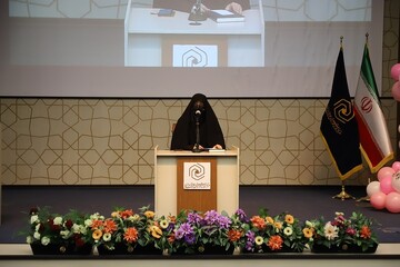 استاد نقش مؤثری در تربیت طلبه دارد