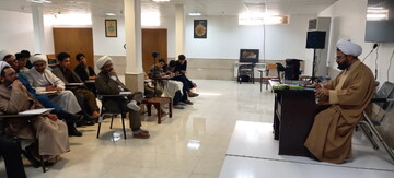 تصاویر/ کارگاه آموزش احکام در مدرسه علمیه امام خمینی(ره) کاشان