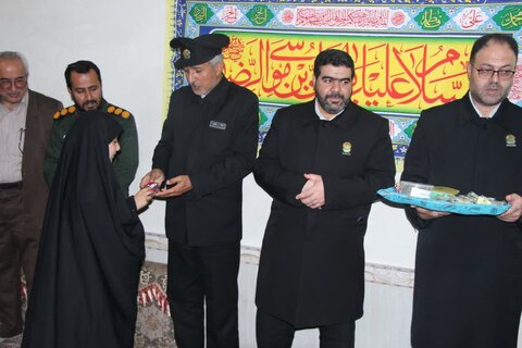 تصاویر/ جشن خانگی دهه کرامت با حضور خدام رضوی